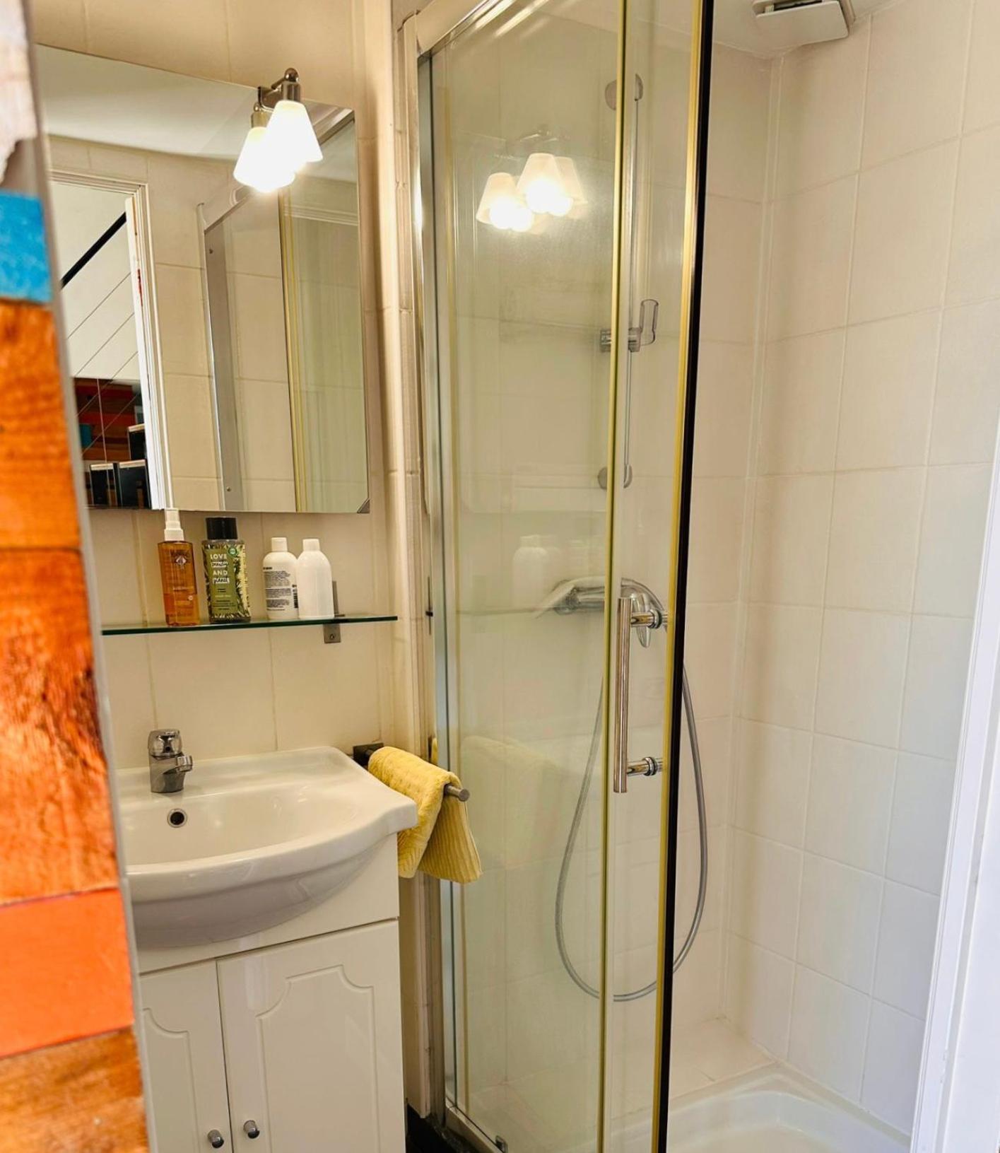 Studio Avec Loggia, Piscine Et Parking Montferrier-sur-Lez Εξωτερικό φωτογραφία
